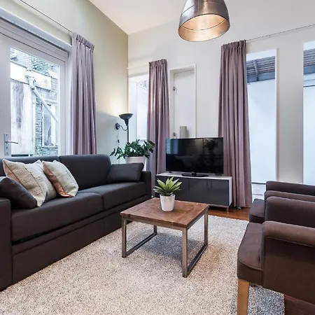 Short Group Amstel Delight Hotel *