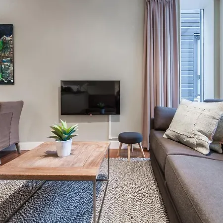 Short Group Amstel Delight * 암스테르담