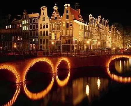 Short Group Amstel Delight * Amsterdam