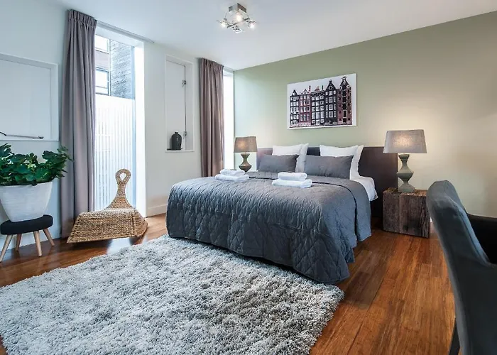 מלון Short Group Amstel Delight *