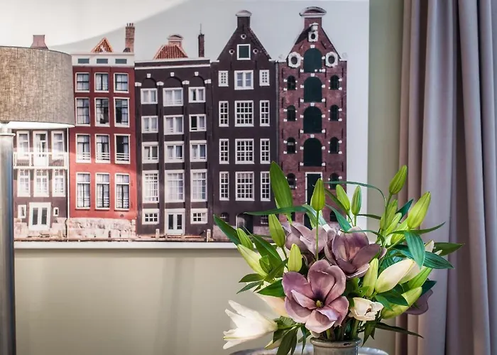 Short Group Amstel Delight אמסטרדם